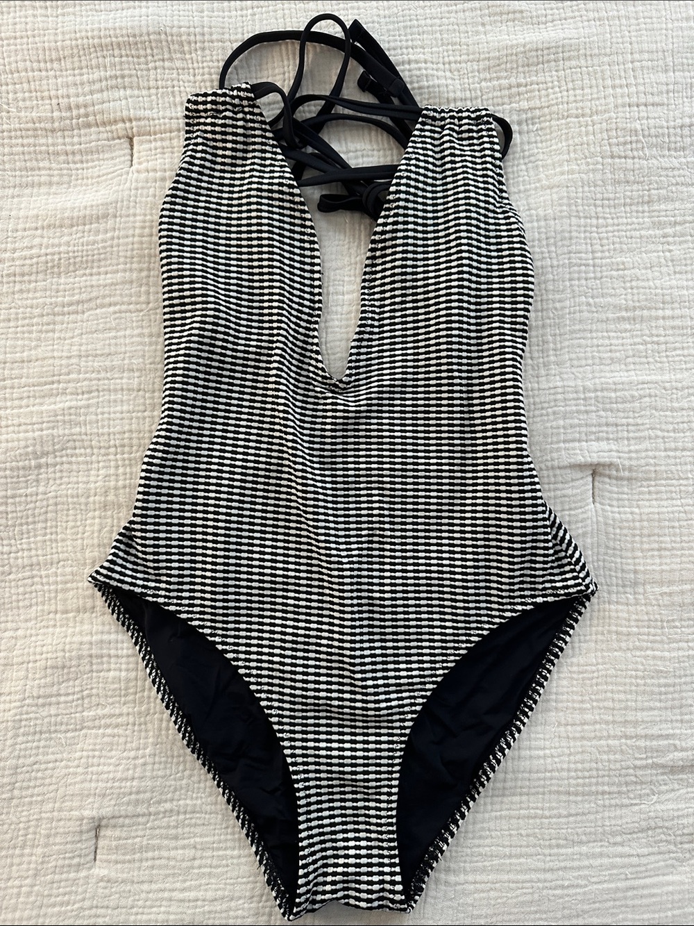 Solid & Striped Alexandra One Piece Swimsuit Size Small Black and White